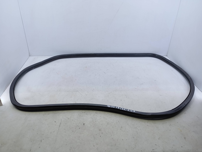 Borracha Carroçaria Porta Frente Direita SEAT - ID S_16040351