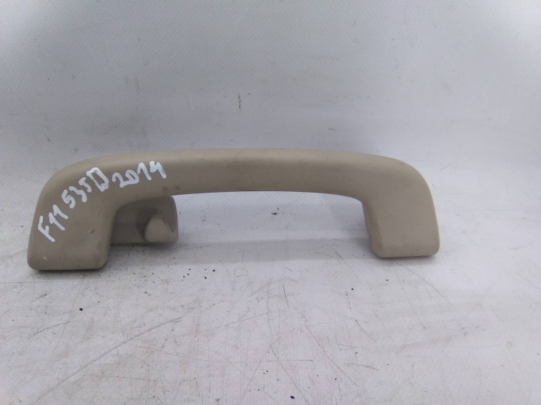 Pega / Puxador Tejadilho Trás Direito BMW - ID S_16735230