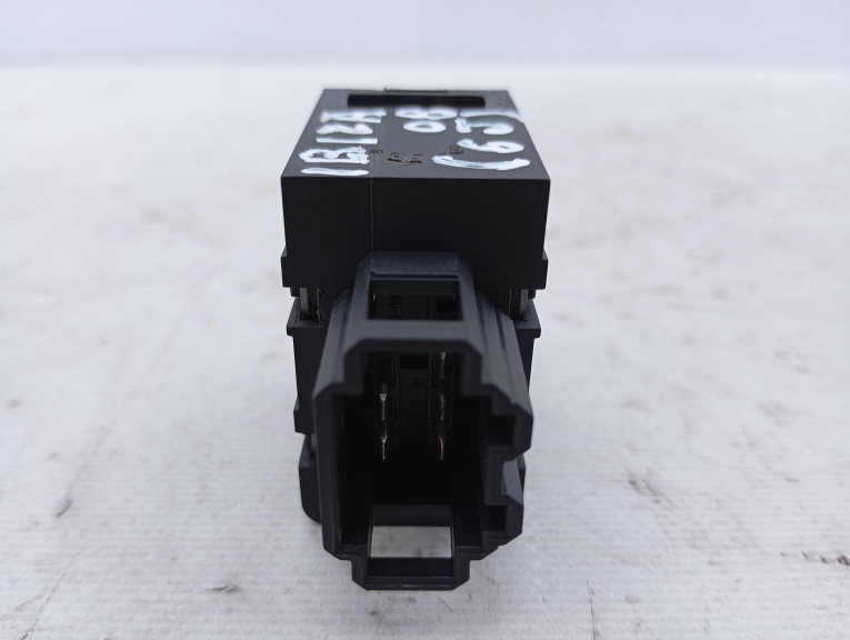 Comando / Botão Regulador Altura Farois Frente SEAT IBIZA IV (6J5, 6P1) | 08 - 17 Imagem-2