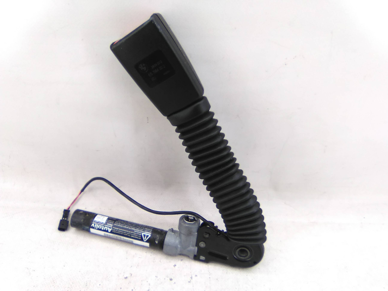 Pré-tensor Esquerdo BMW 5 (F10) | 09 - 16 Imagem-1