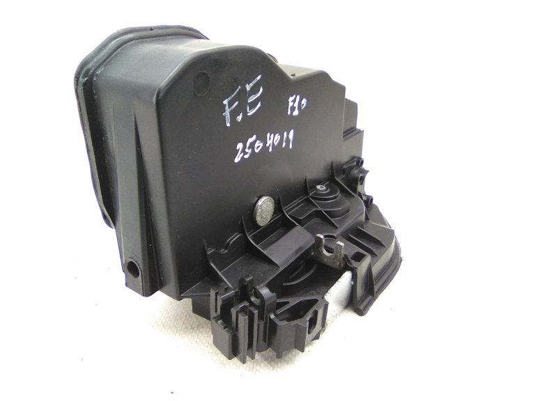 Fechadura Porta Frente Esquerda BMW 5 (F10) | 09 - 16 Imagem-1