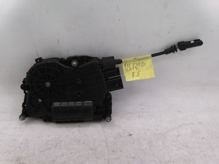 Pistola Porta Frente Esquerda BMW - ID S_16734637