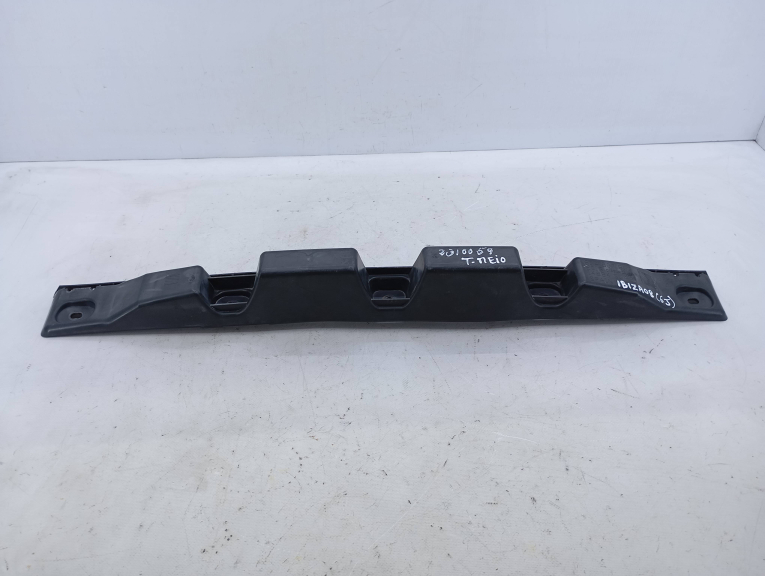 Guia / Encaixe Parachoques Trás Meio SEAT IBIZA IV (6J5, 6P1) | 08 - 17 Imagem-3