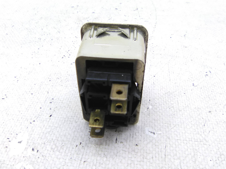 Botão Luzes FIAT 127 (127_) | 71 - 96 Imagem-2