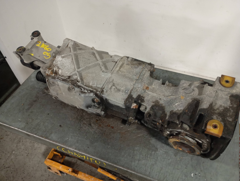 Caixa De Transferências VOLVO 340-360 (343, 345) | 75 - 91 Imagem-1