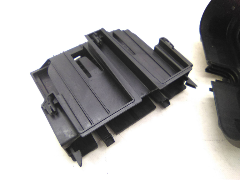 Caixa Centralina BMW 5 (F10) | 09 - 16 Imagem-2