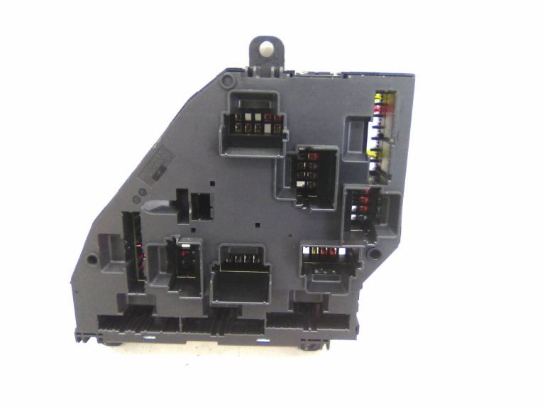 Caixa Fusiveis BMW 5 (F10) | 09 - 16 Imagem-3