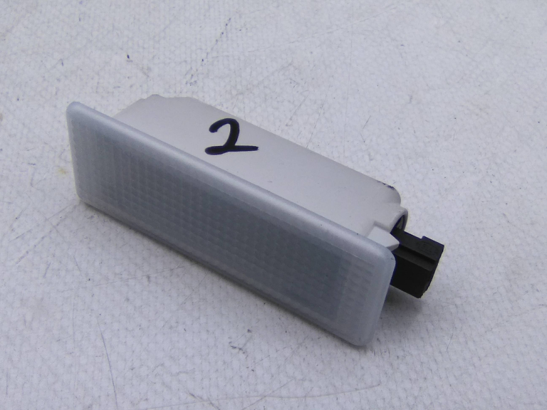 Plafonier Trás Mala Direito BMW - ID S_21052487