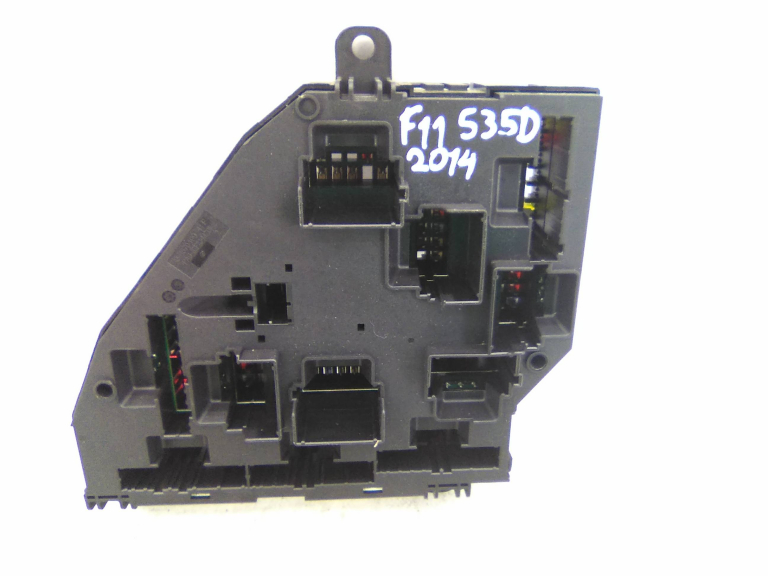 Caixa Fusiveis BMW 5 Touring (F11) | 09 - 17 Imagem-2
