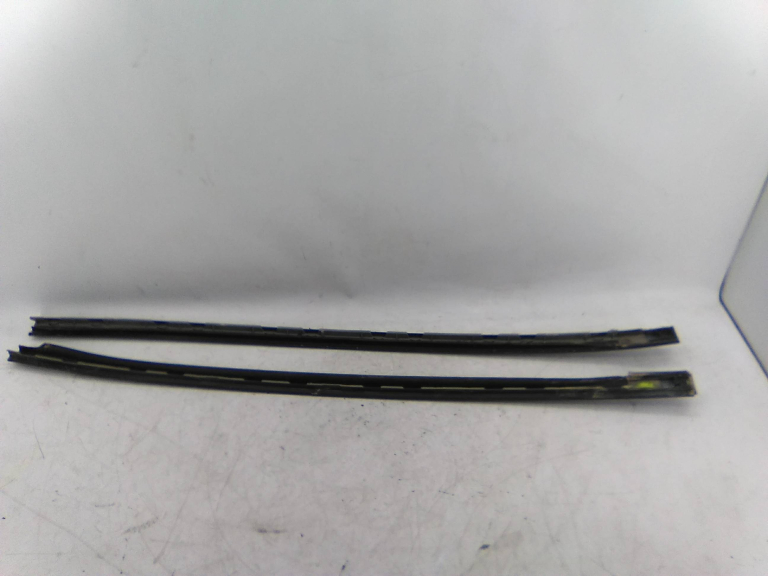 Conjunto Frisos Parabrisas BMW 5 Touring (F11) | 09 - 17 Imagem-2