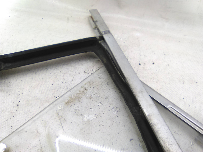 Vidro Porta Frente Esquerdo FIAT 127 (127_) | 71 - 96 Imagem-4