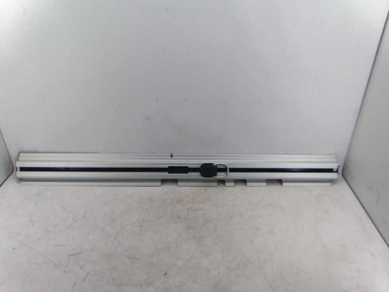 Guia / Encaixe Tampa Mala Esquerdo BMW - ID S_18450369