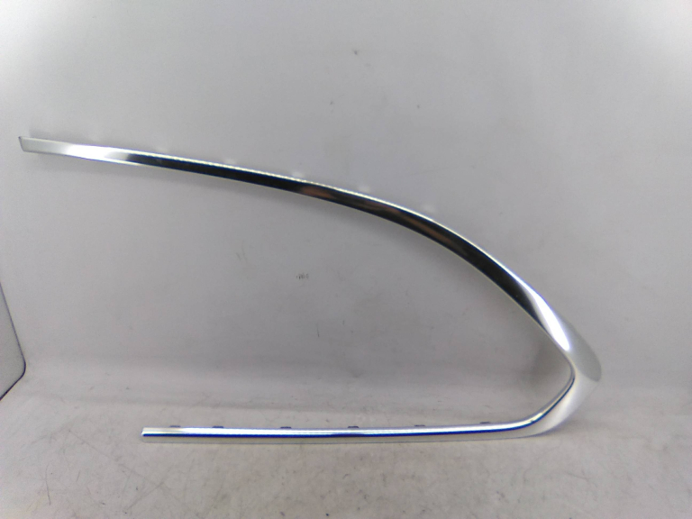 Friso Vidro Painel Trás Esquerdo BMW - ID S_18394139