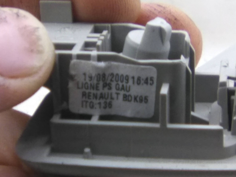 Pala Sol Esquerda RENAULT MEGANE III Hatchback (BZ0/1_) | 08 -  Imagem-2