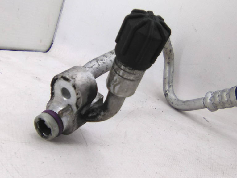 Tubo Ar Condicionado BMW 5 (F10) | 09 - 16 Imagem-2