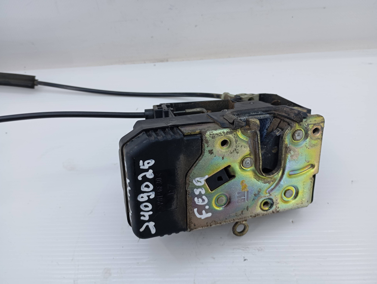 Fechadura Porta Frente Esquerda OPEL ASTRA G Caixa (F70) | 98 - 05 Imagem-3