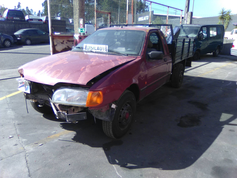 P 100 II  FORD - ID V_V8118