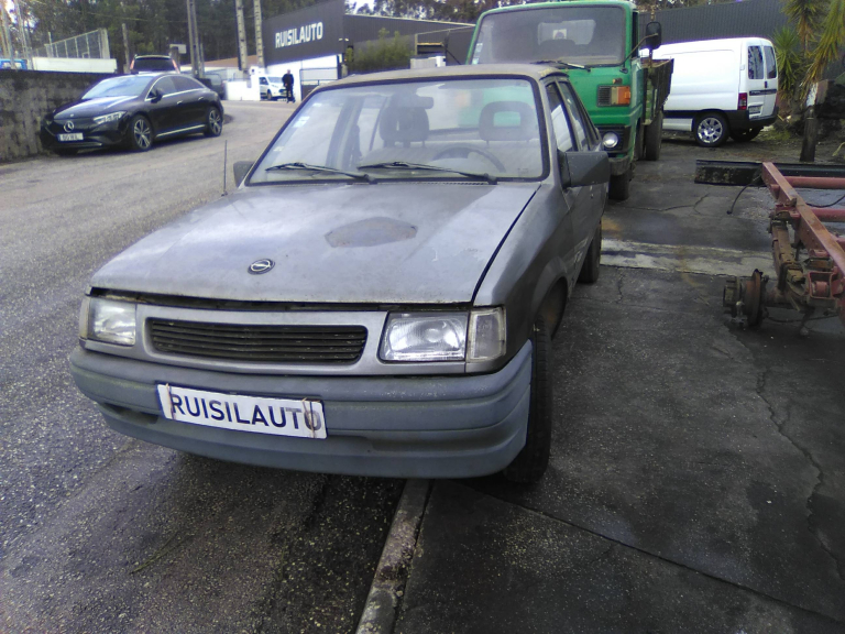 CORSA A Hatchback  OPEL - ID V_V7670