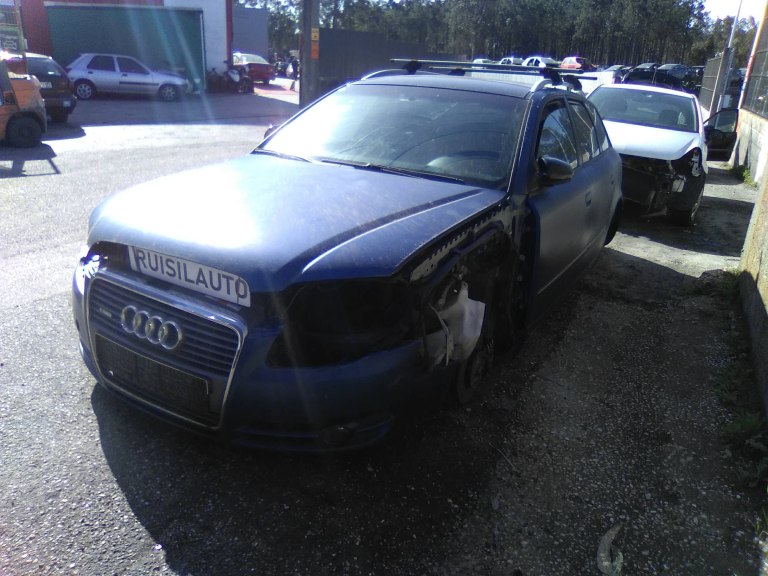 A4 Avant  AUDI - ID V_V7055