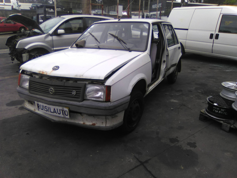 CORSA A Hatchback  OPEL - ID V_V6842