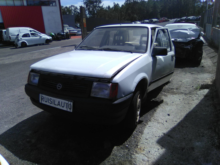 CORSA A Hatchback  OPEL - ID V_V6898
