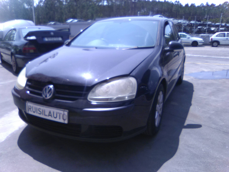 GOLF V  VOLKSWAGEN - ID V_V8095