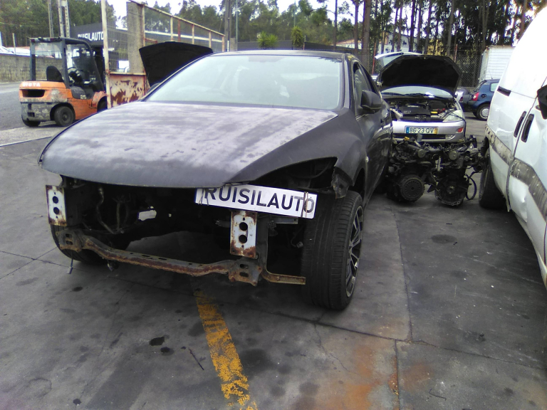 6 três volumes  MAZDA - ID V_V7471