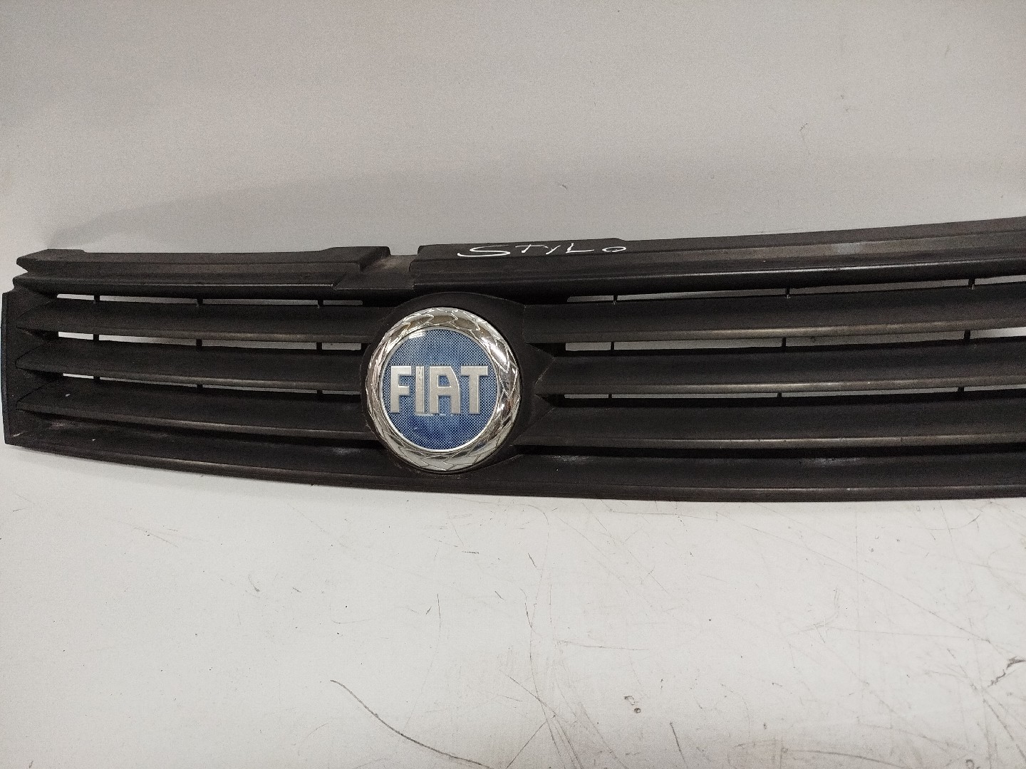 Grelha da Frente FIAT STILO  de 2001 a 2010