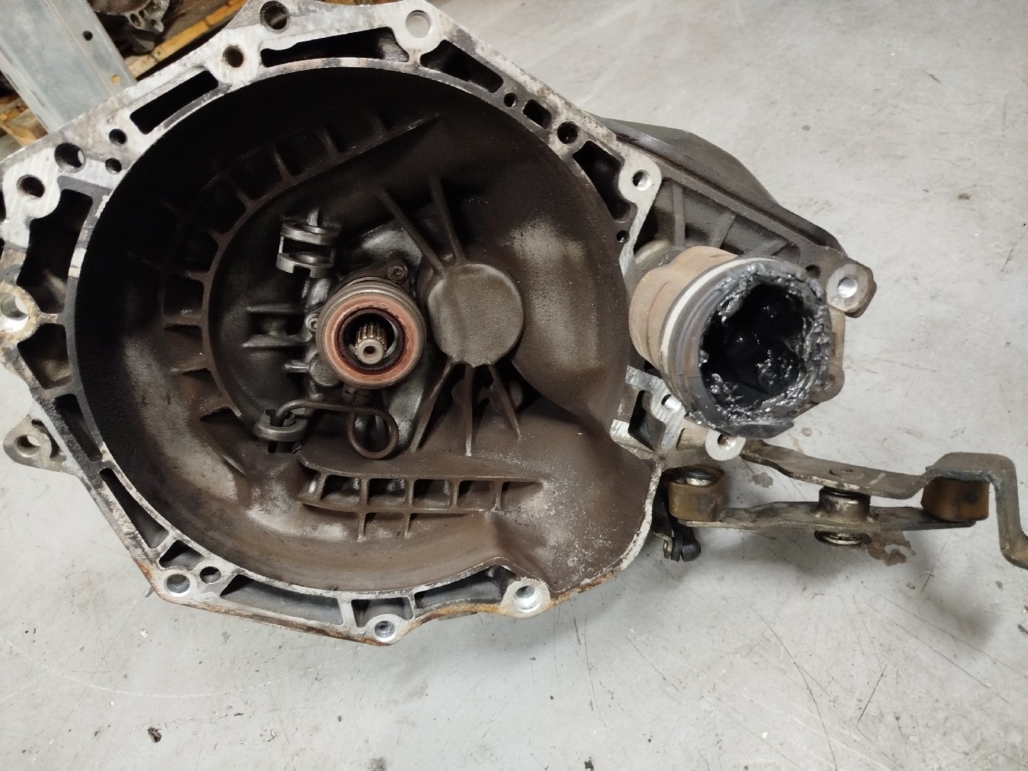 Caixa de Velocidades OPEL CORSA C  de 2000 a 2009