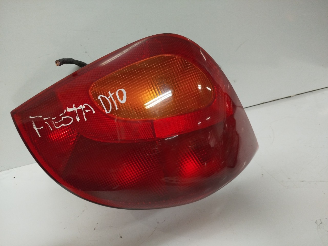 Farolim Stop Dto FORD FIESTA IV  de 1995 a 2002