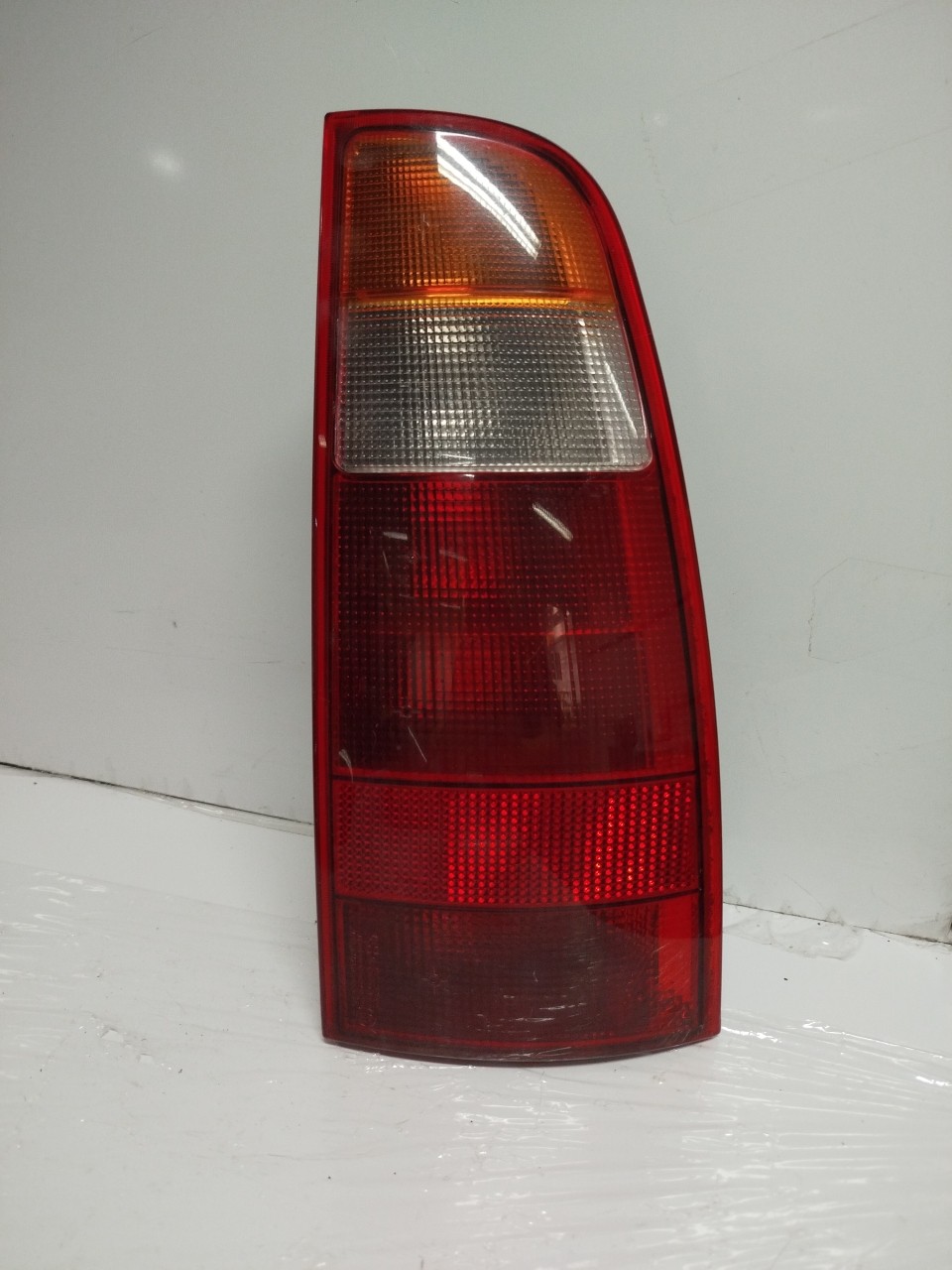 Farolim Stop Dto VOLKSWAGEN POLO  de 1999 a 2001