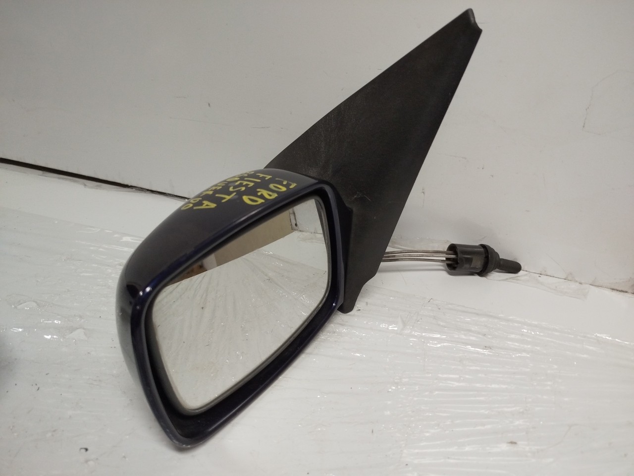 espelho retrovisor esq ford fiesta iv  de 1995 a 2002
