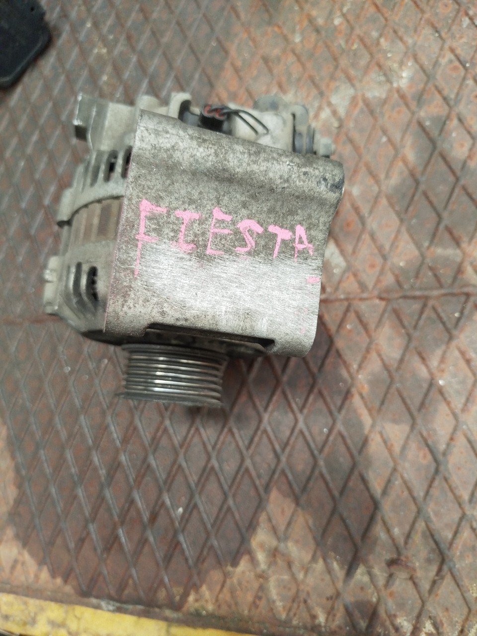 Alternador FORD FIESTA IV  de 1995 a 2002