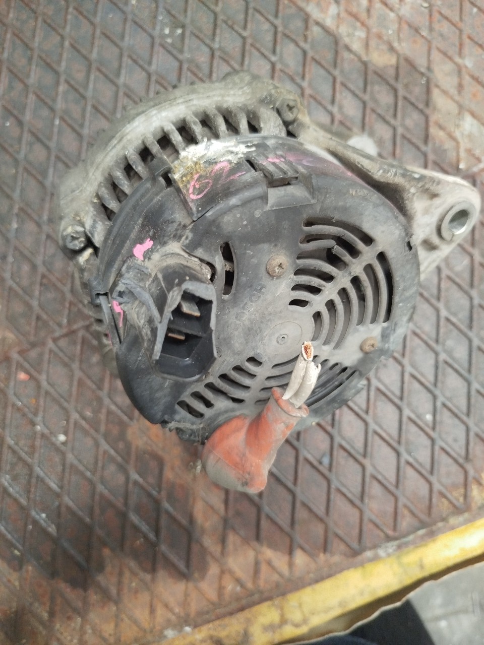 Alternador MITSUBISHI CARISMA  de 1995 a 2006