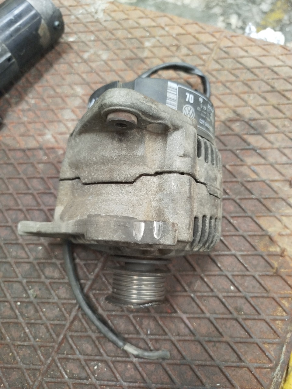 Alternador VOLKSWAGEN GOLF III  de 1991 a 1998
