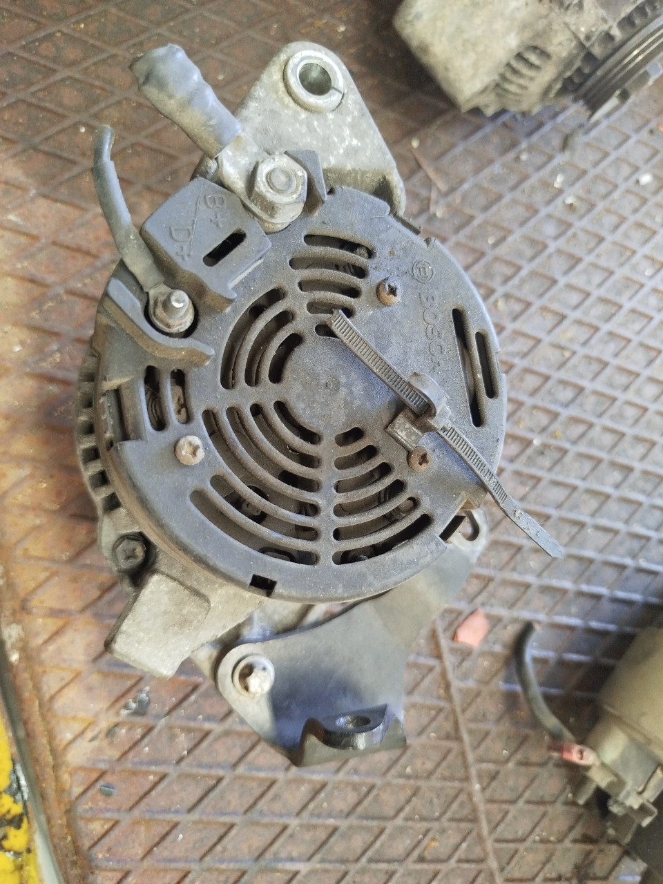 Alternador OPEL ASTRA H  de 2004 a 2014