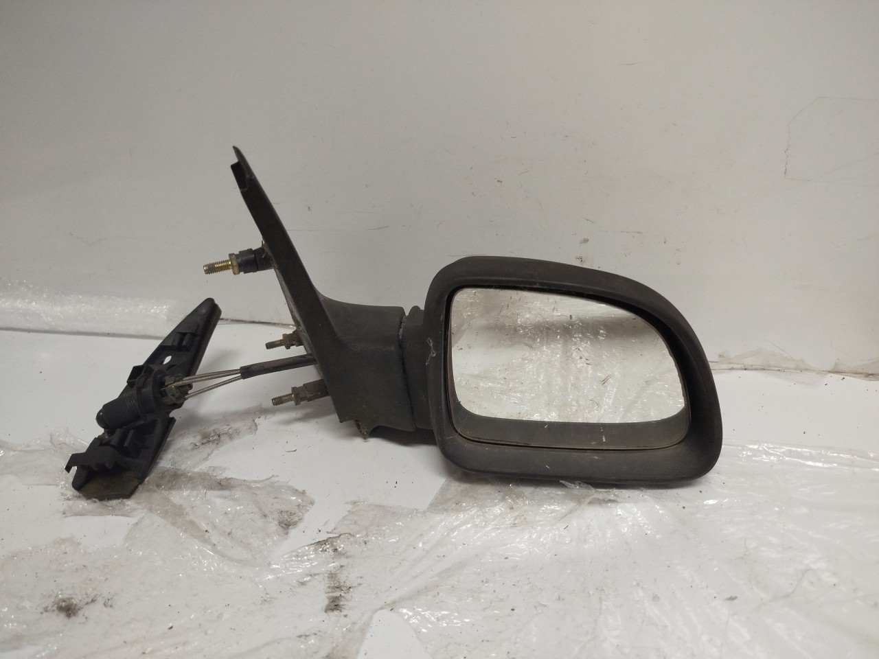 Espelho Retrovisor Esq RENAULT CLIO I  de 1990 a 1998
