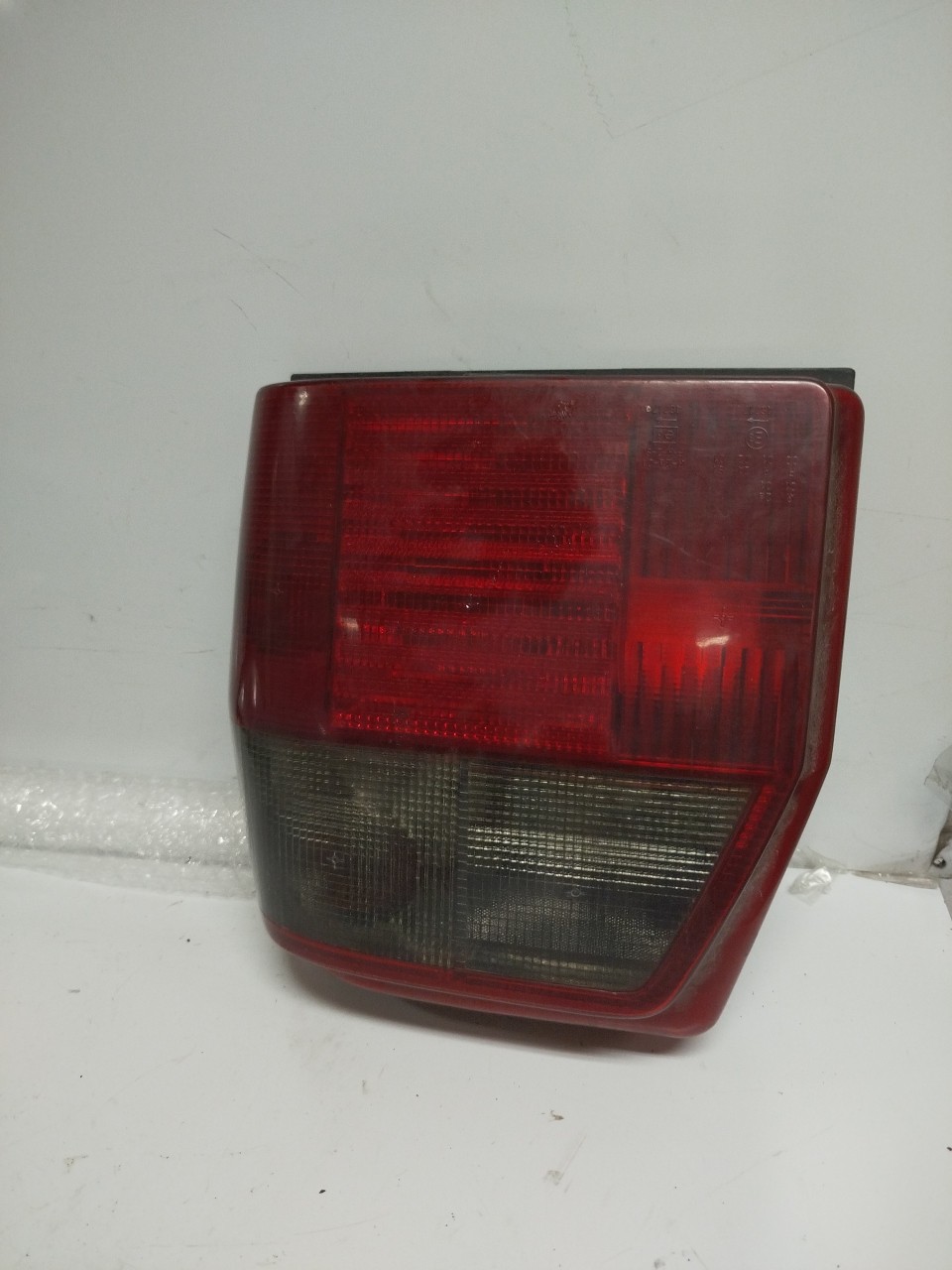 Farolim Stop Esq FIAT UNO  de 1983 a 2006