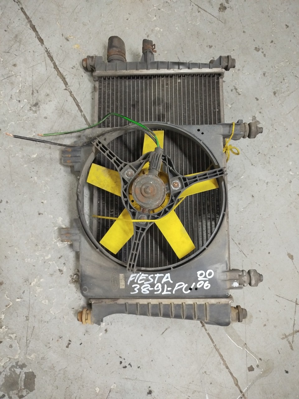 Radiador da água FORD FIESTA IV  de 1995 a 2002