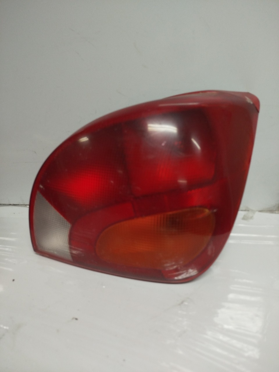 Farolim Stop Dto FORD FIESTA IV  de 1995 a 2002