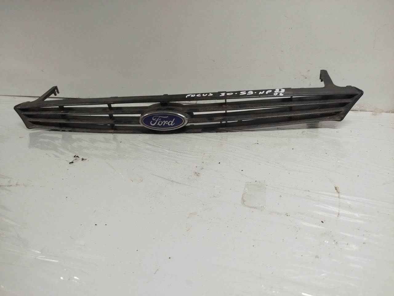 Grelha da Frente FORD FOCUS  de 1998 a 2009