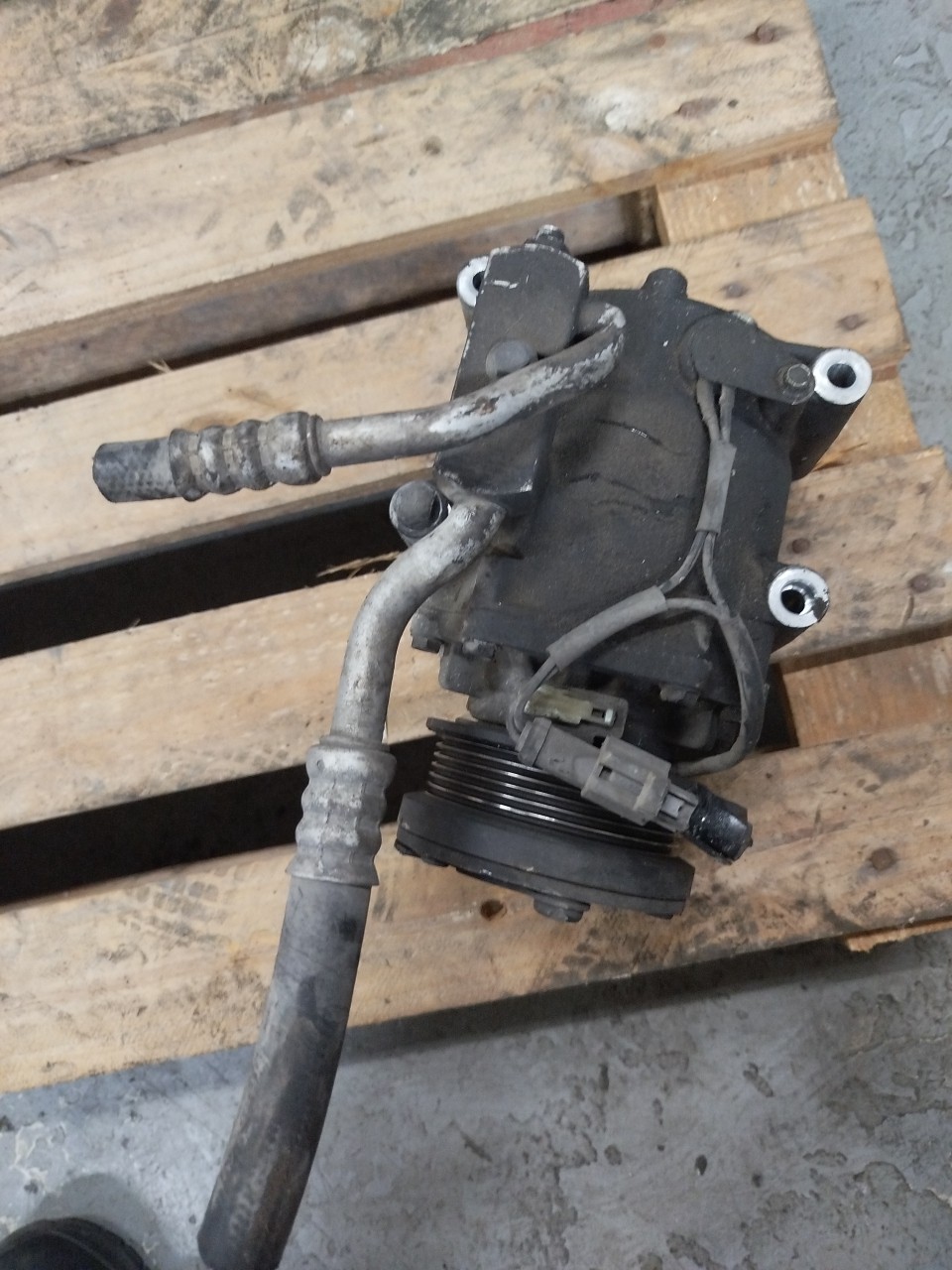 Compressor do Ar condicionado FORD FOCUS  de 1998 a 2009