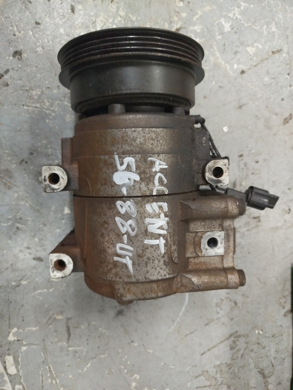 Compressor do Ar condicionado HYUNDAI ACCENT II  de 1999 a 2006