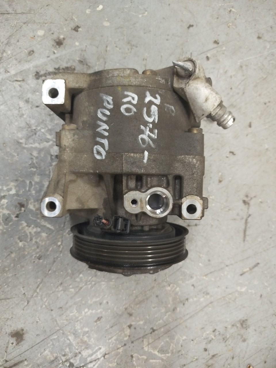 Compressor do Ar condicionado FIAT PUNTO  de 1999 a 2012
