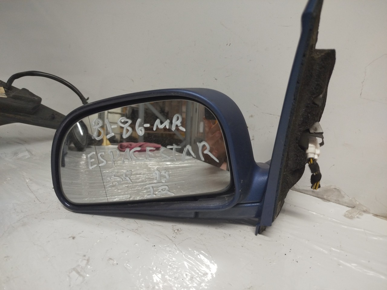 Espelho Retrovisor Esq MITSUBISHI SPACE STAR Veículo multiuso  de 1998 a 2004