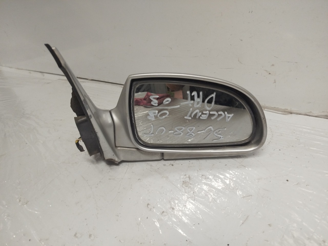 Espelho Retrovisor Dto HYUNDAI ACCENT II  de 1999 a 2006