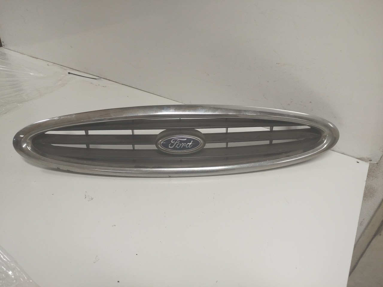 Grelha da Frente FORD MONDEO II Turnier  de 1996 a 2000