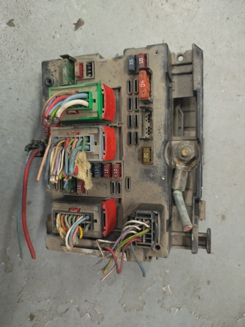 Caixa dos Fusíveis PEUGEOT 307 Break  de 2002 a 2009