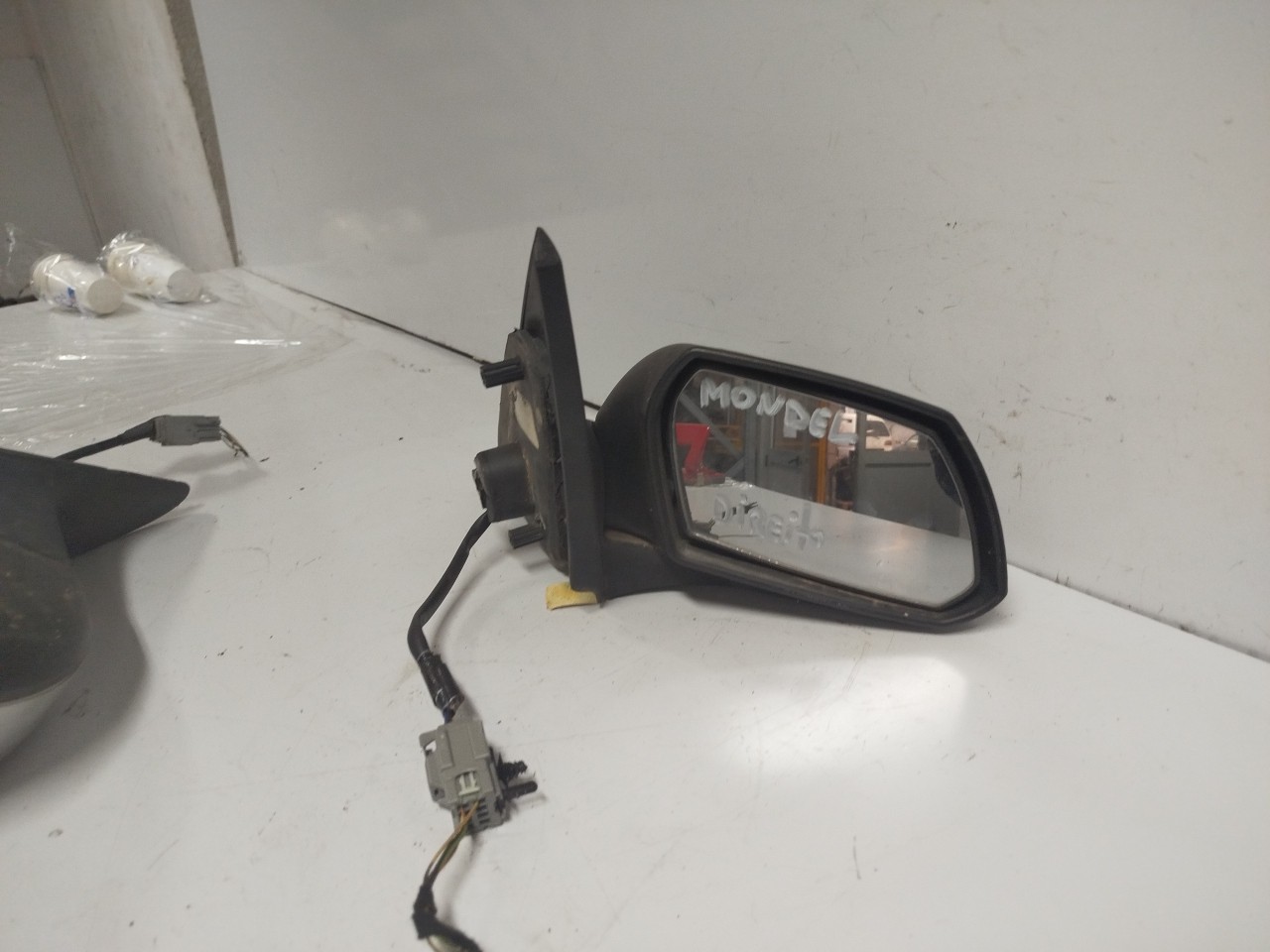 Espelho Retrovisor Dto FORD MONDEO III três volumes  de 2000 a 2007