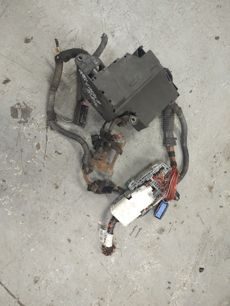 Caixa dos Fusíveis OPEL CORSA C  de 2000 a 2009